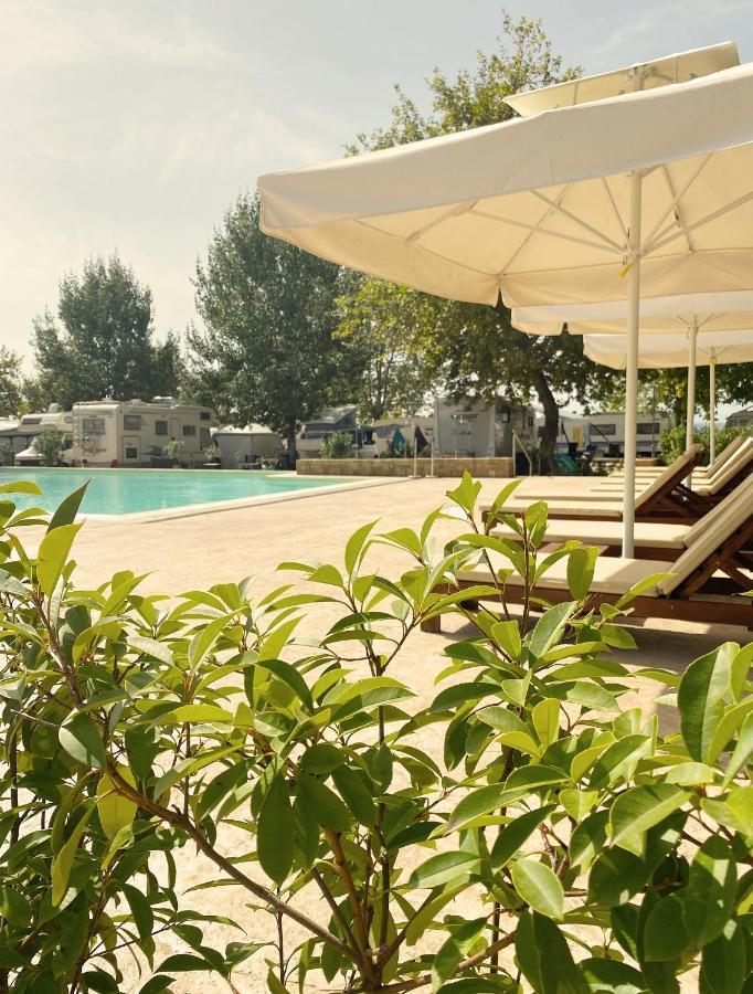 Mareleon Camping Οφρύνιο Εξωτερικό φωτογραφία