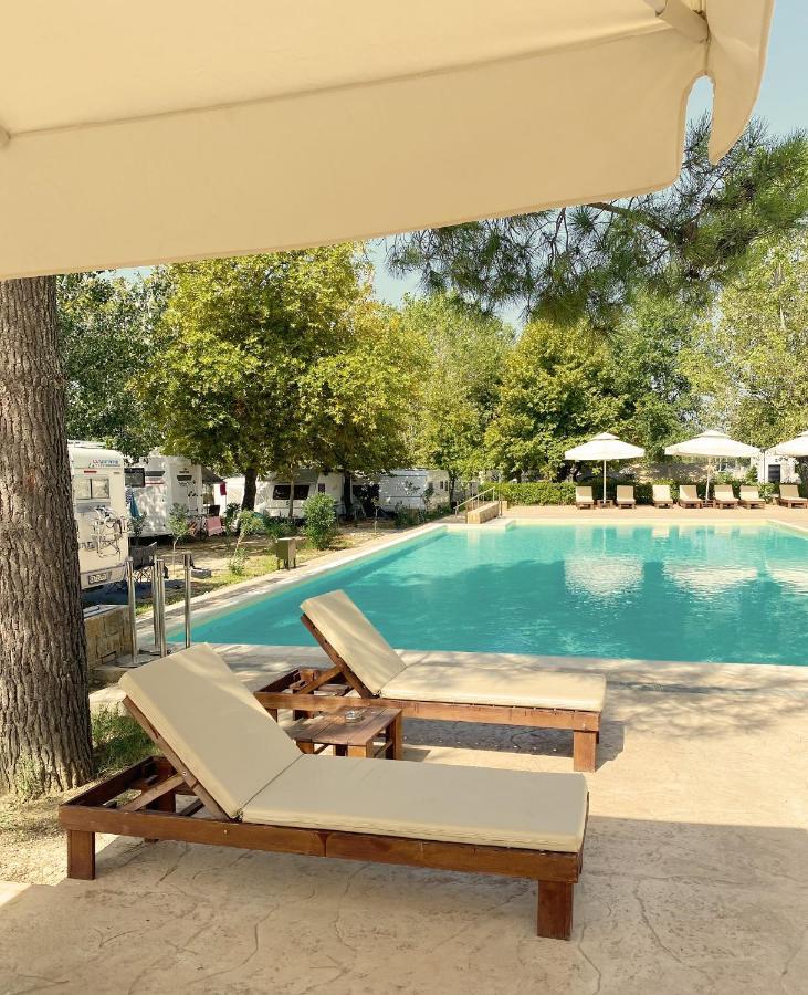 Mareleon Camping Οφρύνιο Εξωτερικό φωτογραφία